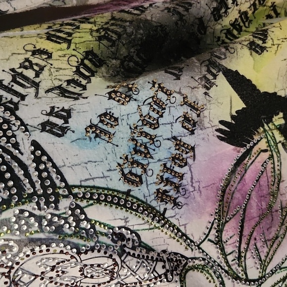 S12 Crystal Embellished Graphic Print Top - Picture 4 of 8